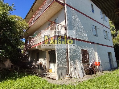 Foto Casa indipendente in Via roma 328, Castel di Lama di 430 m² in vendita