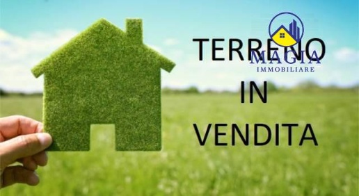 Foto Terreno residenziale a Ancarano di 60000 m² in vendita