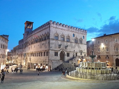 Foto Attico in Via Alessandro Manzoni 4, Perugia di 60 m² con 2 locali