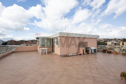 Foto Appartamento in Via Pietro Bethancourt 1, Catania San Giovanni Galermo