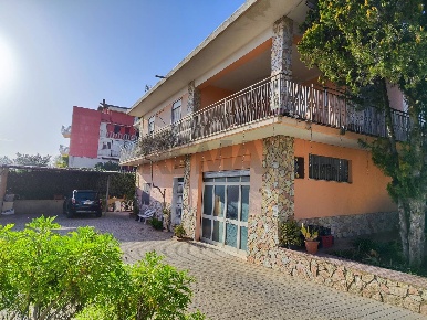 Foto Villa unifamiliare in VIA SALVO D'ACQUISTO 8, Caltagirone Centro