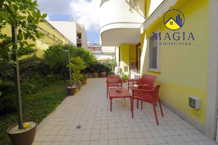 Foto Appartamento a San Benedetto del Tronto Centro di 95 m² con 4 locali