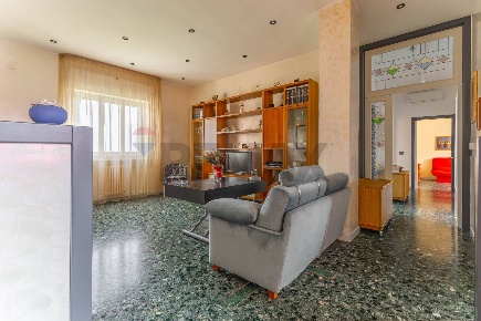 Foto Appartamento in Via Caposcardicchio ( Zona Modugno) 103, Bari