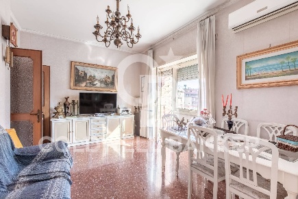 Foto Appartamento in Via Eugenio Checchi, Roma Monti Tiburtini di 118 m²