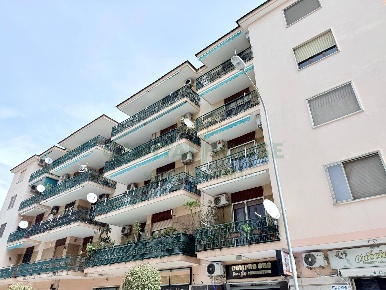 Foto Appartamento in Via Giuseppe Mazzini, Pomigliano d'Arco di 120 m²