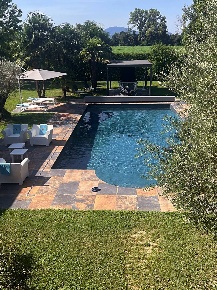 Foto Villa unifamiliare a Selvazzano Dentro Caselle di 284 m² con 8 locali