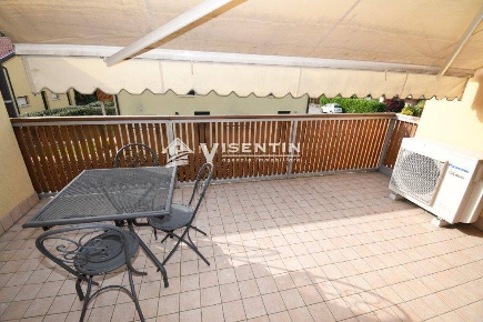 Foto Appartamento a Treviso Santa Bona Nuova di 106 m² con 6 locali