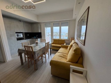 Foto Appartamento in Viale D'Annunzio, Riccione Alba Mare di 60 m²