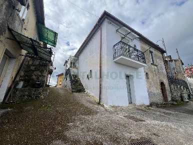 Foto Case semi ndipendenti in via serra, Capriglia Irpina di 50 m²