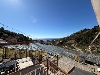 Foto Appartamento in Strada Carrozzabile S. Pietro, Sanremo Ospedale