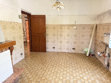 Foto Casa indipendente a Sarzana Bradia, Nave, San Michele di 100 m²