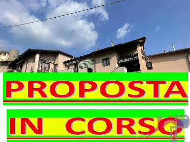 Foto Appartamento a Caprino Bergamasco Caprino di 98 m² con 3 locali