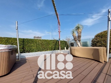 Foto Attico in viale Angeloni, Cesenatico Cesenatico Levante di 127 m²