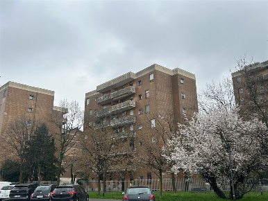 Foto Box in Via Sulmona, Milano Bologna - Sulmona di 16 m² con 1 locali