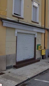 Foto Negozio in via Roma, Bagnolo San Vito Centro di 90 m² con 2 locali