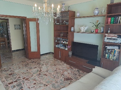 Foto Appartamento a San Giuliano Terme Ghezzano di 95 m² con 5 locali