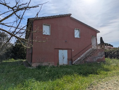 Foto Casale a Orbetello Fonteblanda di 170 m² con 8 locali in vendita