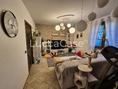 Foto Villa a schiera a Capannori Tassignano - Paganico di 120 m² in vendita