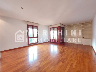 Foto Appartamento a Lucca San Marco - Acquacalda di 115 m² con 5 locali