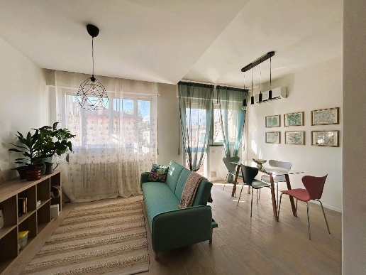 appartamento in vendita a Massa in zona Marina dei Ronchi