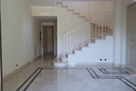 Foto Case semi ndipendenti a Carrara Marina di Carrara di 150 m² in vendita