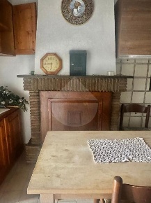 Foto Appartamento in Via Borgo di Sopra, Ronciglione di 46 m² con 2 locali