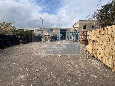 Foto Magazzino in Strada Statale 115, Siracusa Cassibile con 1 locali