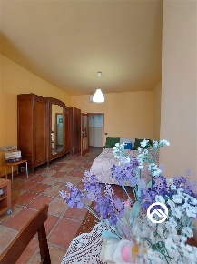 Foto Appartamento a Caivano Centro di 170 m² con 4 locali in vendita