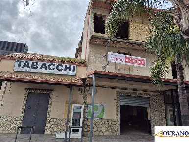 Foto Locale commerciale a Carini Villagrazia di Carini di 770 m² in vendita