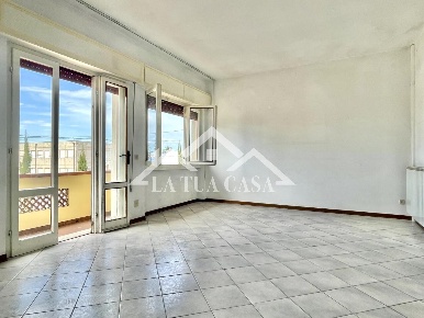 Foto Appartamento a Camaiore Capezzano Pianore di 116 m² con 4 locali
