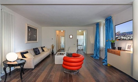 Foto Appartamento a Forte dei Marmi Centro di 150 m² con 6 locali