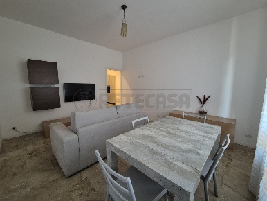 Foto Appartamento in Via del Consorzio, Cremona Centro di 90 m² in vendita