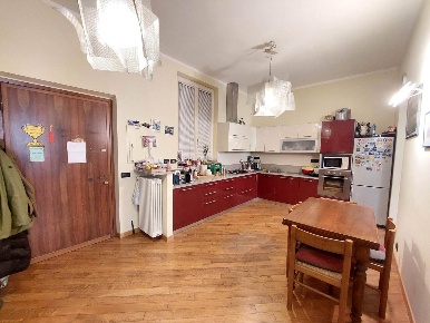 Foto Appartamento in Via Nino Bixio 4, Genova Marassi di 109 m² in vendita