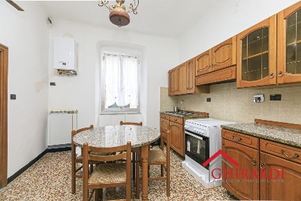 Foto Appartamento in Via Gaetano Donizetti 12, Genova Sestri Ponente