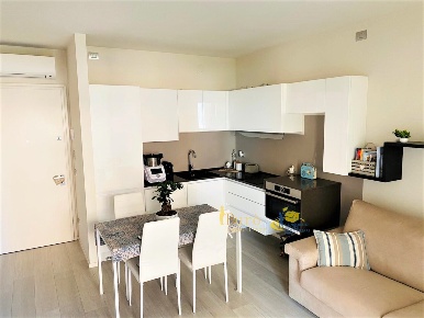 Foto Appartamento in Viale Tanara, Parma San Lazzaro di 58 m² con 2 locali