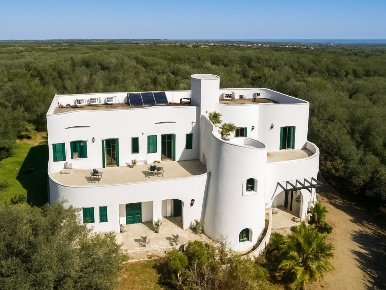 Foto Villa unifamiliare in SP90, Galatone di 550 m² con 17 locali