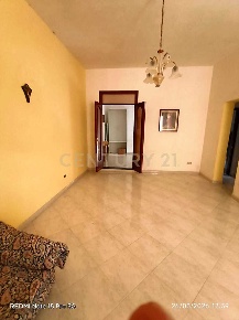 Foto Appartamento in Via Badalamenti, Carini Centro di 105 m² con 4 locali