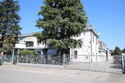 Foto Capannone industriale in VIA TOGLIATTI  1, Imola di 1243 m² in vendita