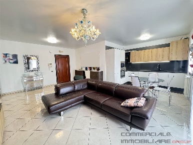 Foto Appartamento a Chioggia di 100 m² con 6 locali in vendita