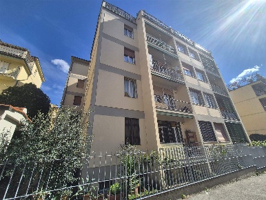 Foto Appartamento in via Castelfidardo  44, Firenze Campo di Marte di 89 m²