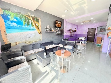 Foto Attività commerciale a Avellino di 90 m² con 2 locali in vendita