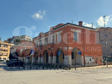 Foto Appartamento in Piazza del Quadrato 13, Latina Centro Storico