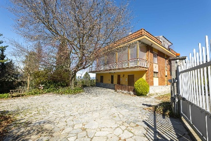 Foto Villa unifamiliare in Strada San Martino 48/bis, Castiglione Torinese