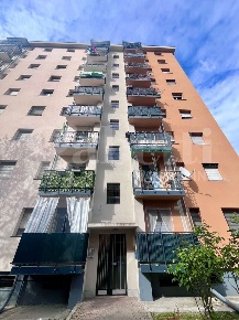 Foto Appartamento in Via Ginestre 7, Rozzano Centro di 85 m² con 3 locali