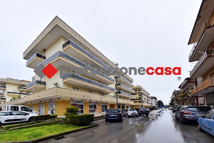 Foto Appartamento in Viale Italia 17, San Nicola la Strada di 145 m²