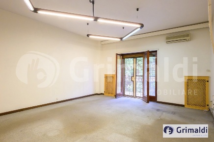 Foto Appartamento in Via delle Sette Chiese 278, Roma di 150 m² in vendita