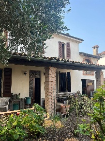 Foto Casa indipendente a Castelvetro Piacentino Po di 115 m² con 3 locali