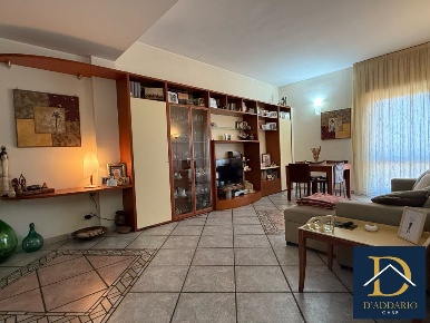 Foto Appartamento in Via Verdi, Taranto Tamburi - Lido Azzurro di 100 m²