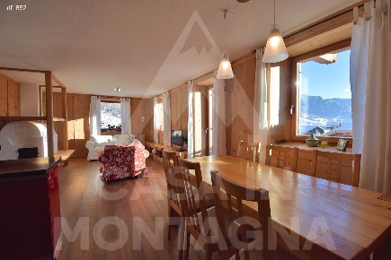 Foto Appartamento a Ville di Fiemme di 158 m² con 5 locali in vendita