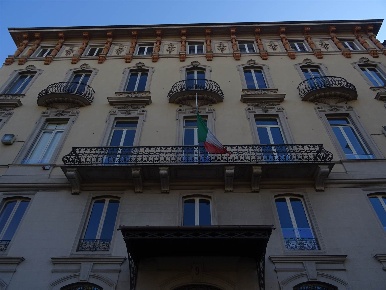 Foto Appartamento in piazza solferino  9, Torino Piazza Solferino di 160 m²